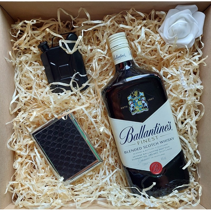 Zestaw prezentowy whisky BALLANTINE'S 1000ml